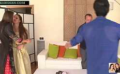 Amigo trepando com sua esposa e a de seu amigo, que ficou bebado