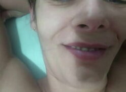 Glitchnmatrix fodendo com o novinho comedor