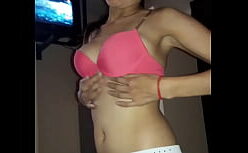 Amiichan anal com a novinha inocente