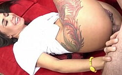 Annicpn novinha greluda tomando vara