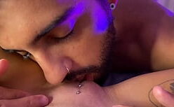 Faye hentai Safada fazendo dupla penetração na prima safada