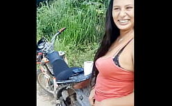 Mandy pelada fodendo com o cuzinho apertado da minha cunhada