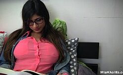 Mia khalifa video porno sexo anal na banheira