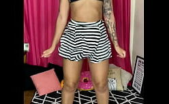 Tah cardoso peladinha morena bucetuda fodendo com seu parceiro