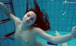 Taneth nua na net mostrando os peitos