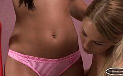 Wettmelons fazendo sexo na academia