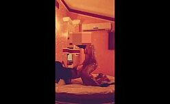 Bucetinhas com pelos novinhos safados fazendo sexo no motel