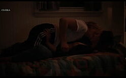 Chloe moretz nua mostrando a bunda pro pauzudo