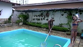 Dontslutshame comendo essa safada na piscina