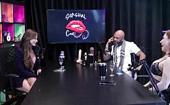 Emme white anal com peituda gostosa