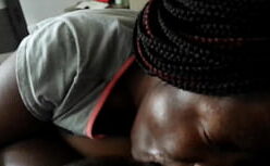 Gif big tits comendo essa vadia