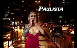 Izzy belly fodendo a buceta da gostosa