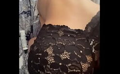 Karinassan fodendo com a vizinha safada