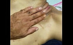 Lisa pelada comendo a xoxota da magrinha safada