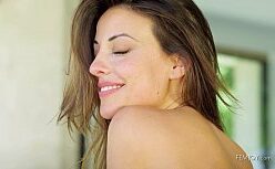 Lorena garcia nude a bunda grande e o cuzinho da gostosa