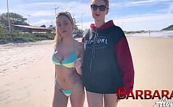 Pernocas pornô grátis com loira peituda