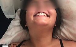 Porn dupla penetração anal na puta rabuda