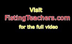 Pornô com as peitudas que não gosta de levar pau