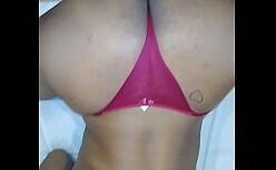 Porrno negra bucetuda dando pro amigo