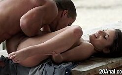 Sambapornno HD com morena fazendo sexo anal