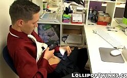 Sonic gay pornô com duas morenas safadas