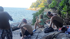 Videos de ponor gratis porno com putas na praia de nudismo