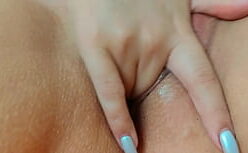 Anaes nuas em HD com branquinha rabuda