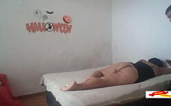 Bel grismo comendo o cuzinho da morena