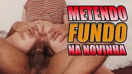 Bundona pornô sexo anal com novinha metendo até o fundo