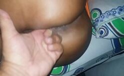 Krissy kummins com mulher da bunda grande trepando no pelo