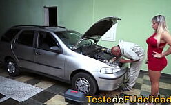 Loira cavala pornona dando a buceta em HD