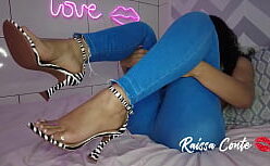 Pezinhos pornôs gratis transando