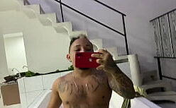 Video pornojaponesa fudendo a novinha safada